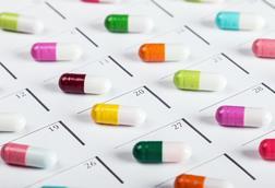 Pills,Are,Of,Different,Color,On,The,Calendar.,Schedule,Medication.