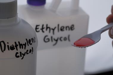 ethylene glycol (EG) and diethylene glycol (DG)