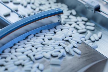 Tablets,And,Capsules,Manufacturing,Process.,Close-up,Shot,Of,Medical,Drug